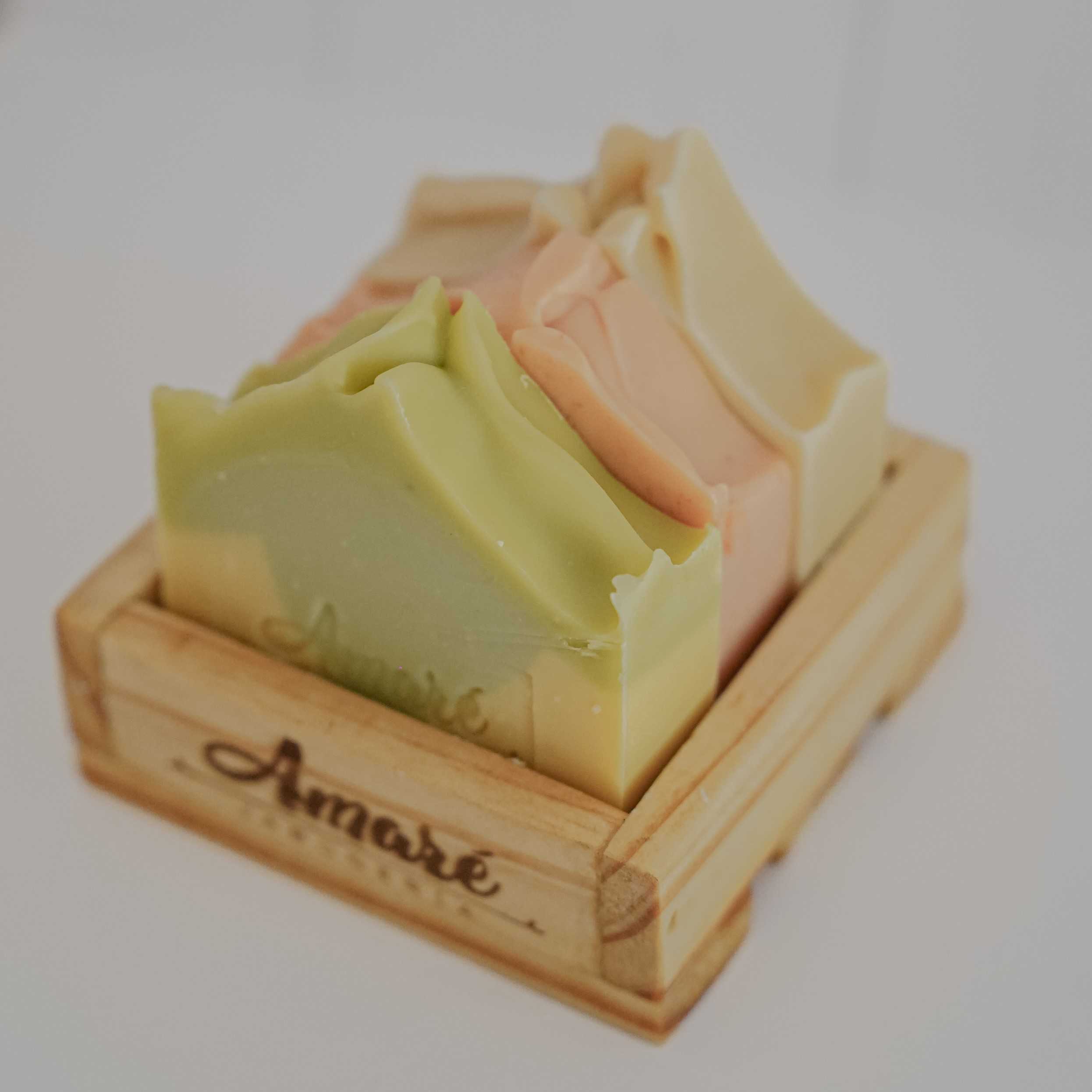 Jabonera con 3 jabones